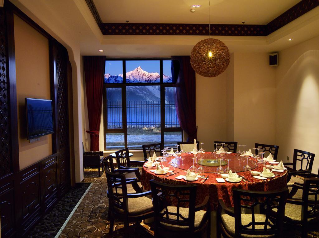 High Mountain Resort-Deqin Deqen Esterno foto